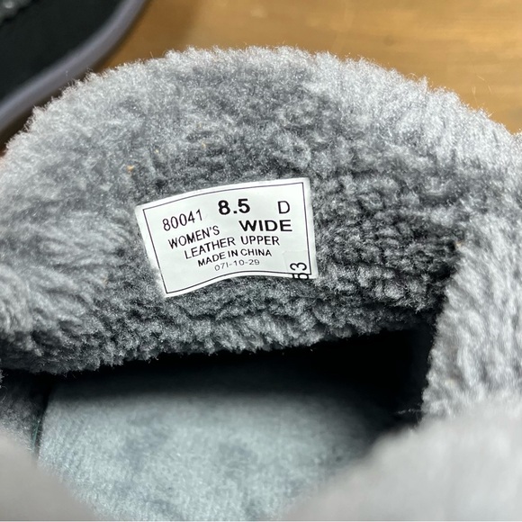 Orthofeet Lorin hands free slip on shoes Women size 8.5 WIDE - Picture 8 of 8